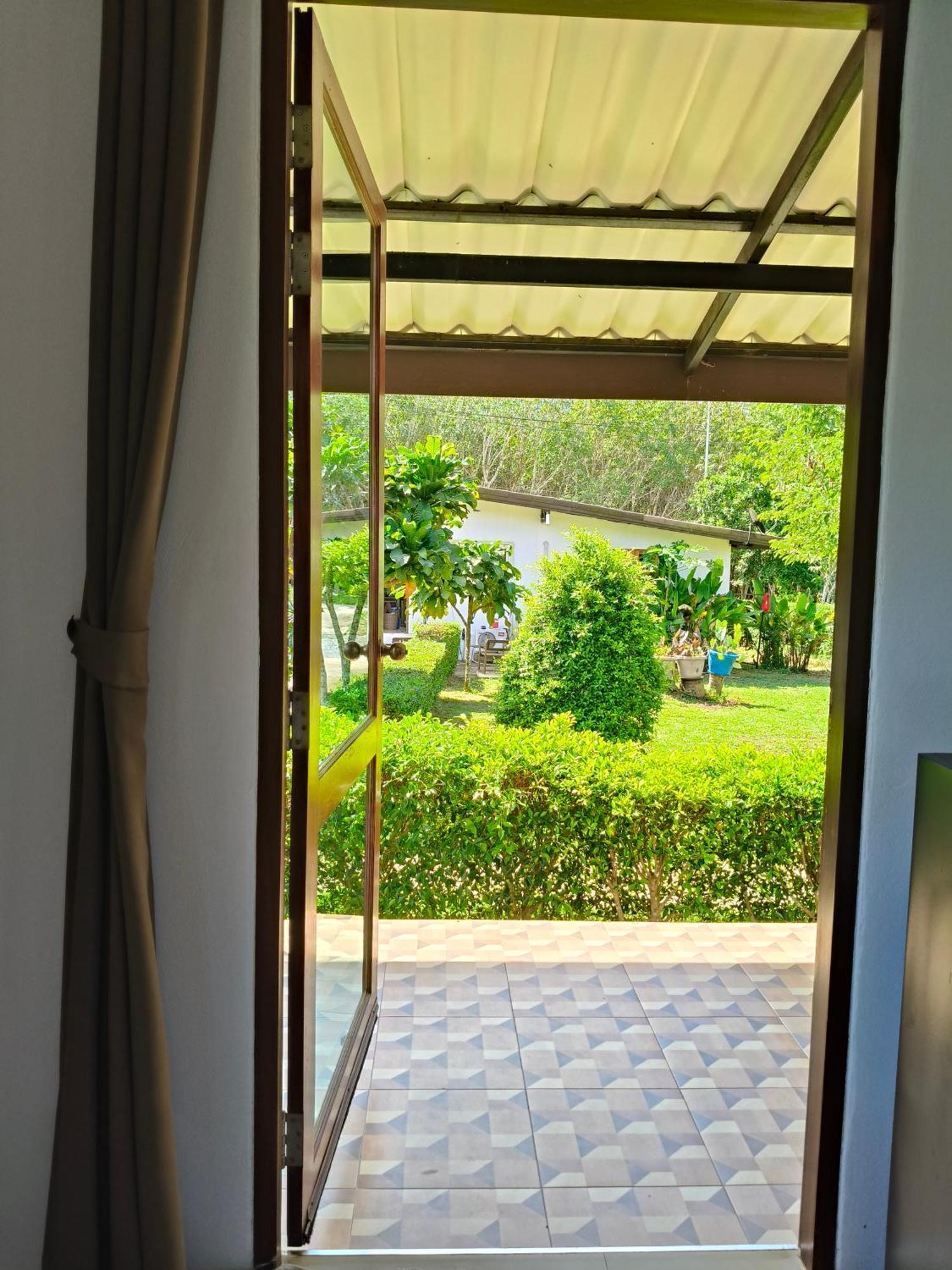 The Lodge At Koh Kood Ko Kut Extérieur photo